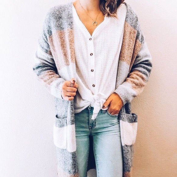 ULTIMATE SWEATER MYSTERY BOX - Picture 2 of 11